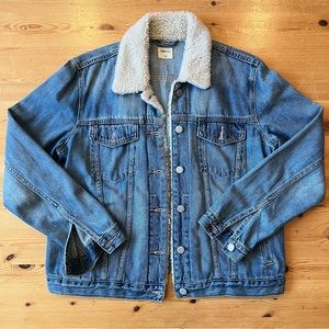 GAP Denim Sherpa Lined Jacket Size Large